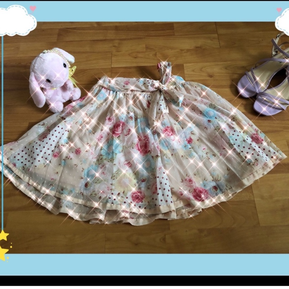 Liz Lisa Skirt With Ribbon ( No tag 🎀)